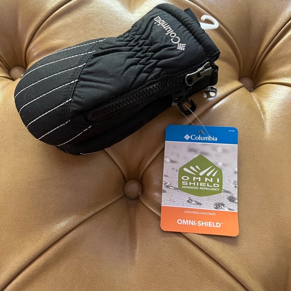 Columbia waterproof mittens. Black. Size 6-9 months. - Picture 2 of 2